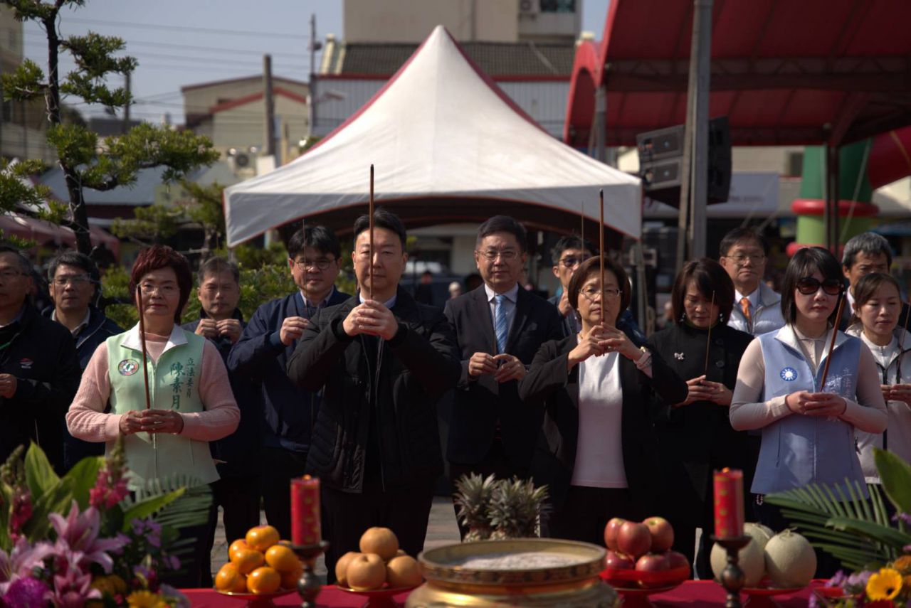 點擊放大觀看